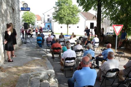 OTVORITEV OBELEŽJA SAMOSTOJNI SLOVENIJI  04a FOTO LJUBO VUKELIČ